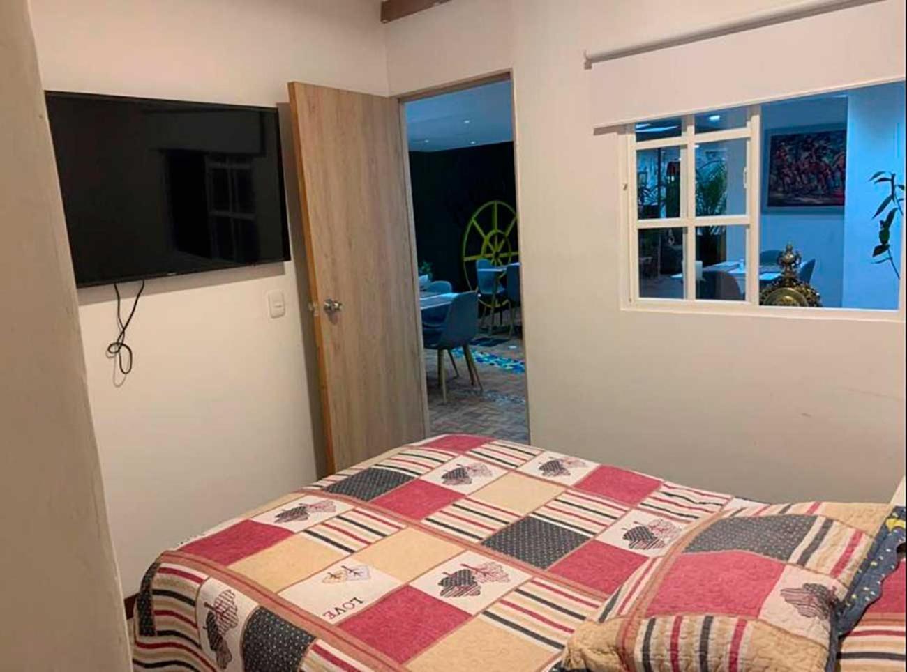 Hotel Alcatraz Yarumal Rom bilde