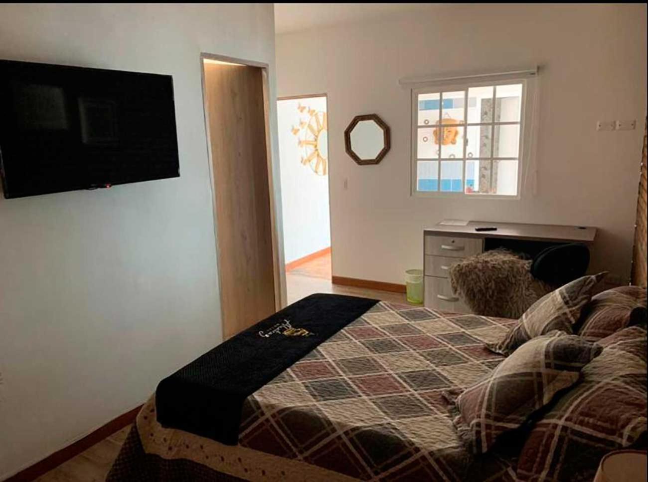 Hotel Alcatraz Yarumal Rom bilde