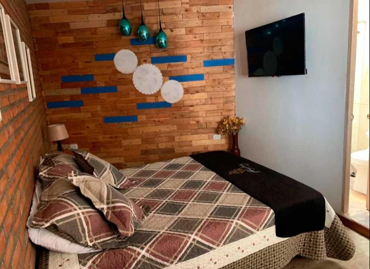 Hotel Alcatraz Yarumal Rom bilde