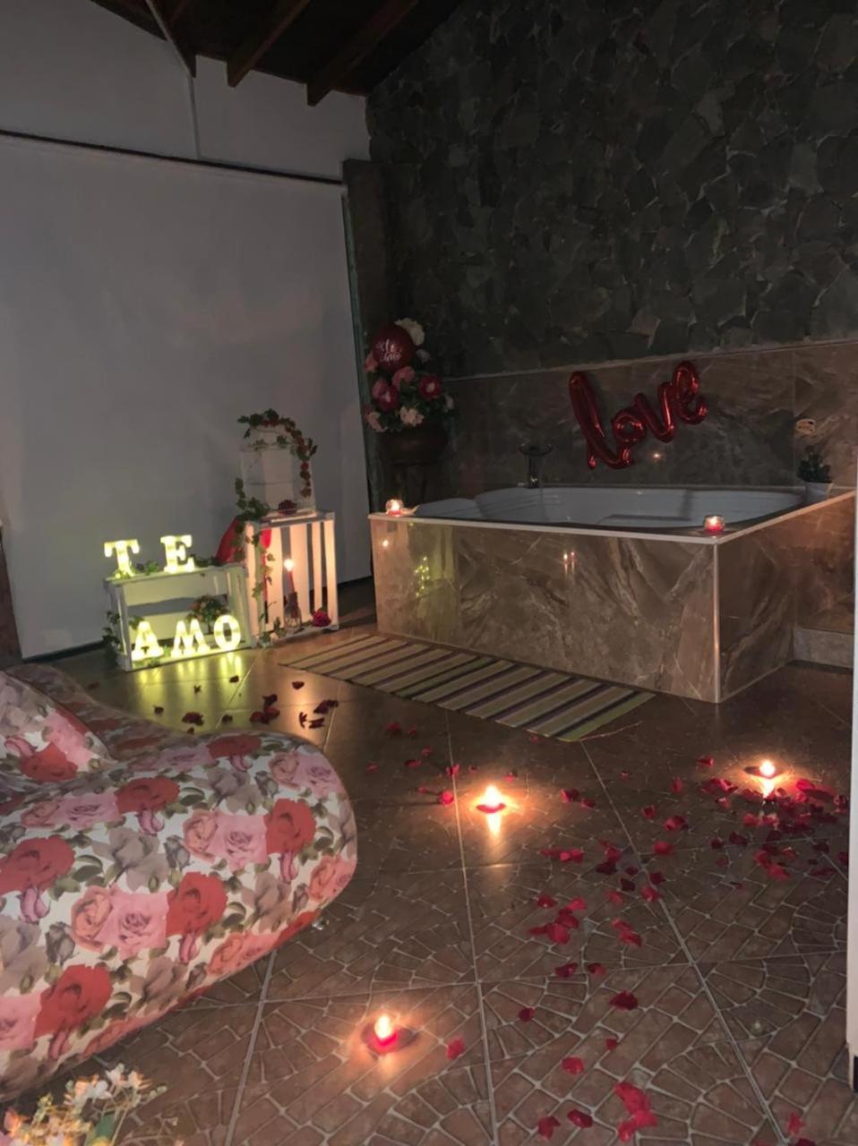 Hotel Alcatraz Yarumal Rom bilde